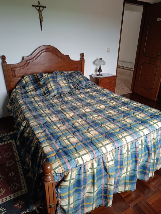 Mobília de quarto de casal em mogno excelente estado