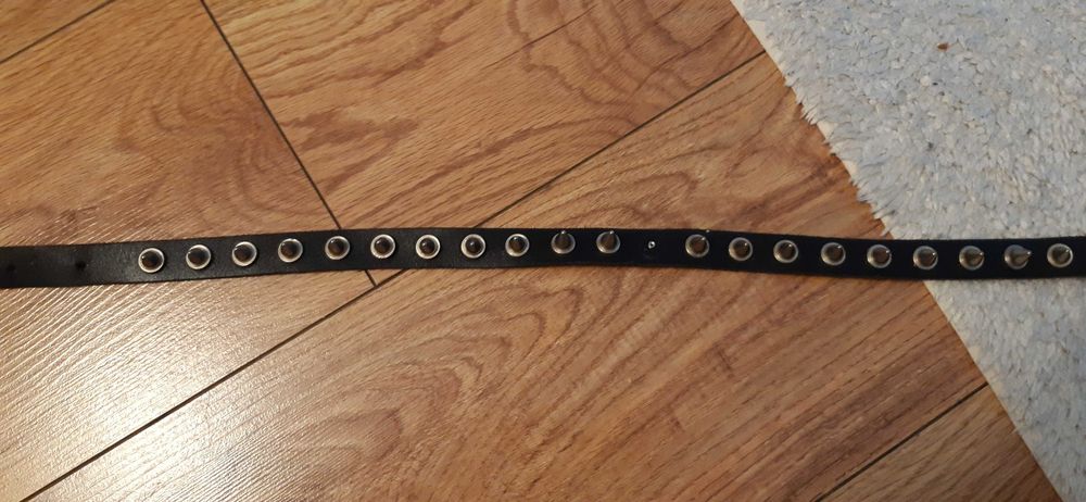 długi pasek z ćwiekami 97cm