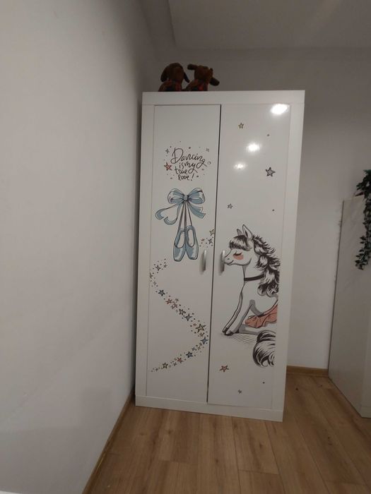 Mebelki dla dziewczynki