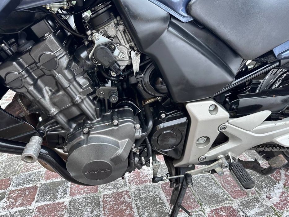 Мотоцикл Honda CBF 600