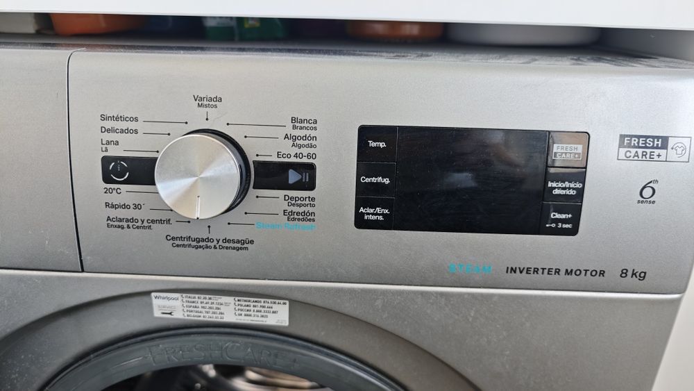 Whirlpool 8Kg - Máquina de lavar