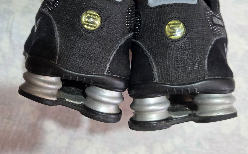 Buty sportowe Nike Shox NZ  EU 45