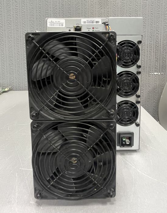 Асік-майнер на BTC asic Bitmain Antminer S21+/Pro/XP 188Th-270Th асик