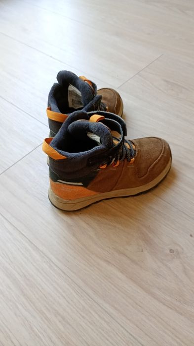 Sprzedam buty jesienne quechua