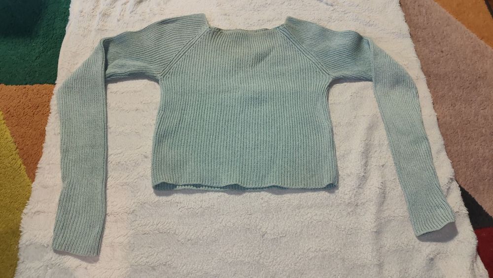 Zestaw swetrów damskich