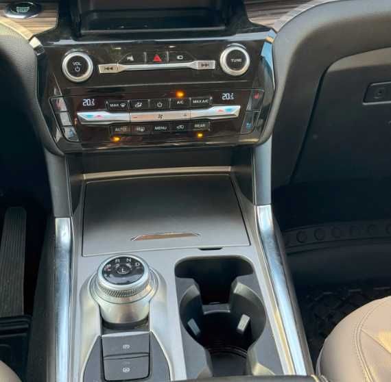 Ford Explorer XLT 2021