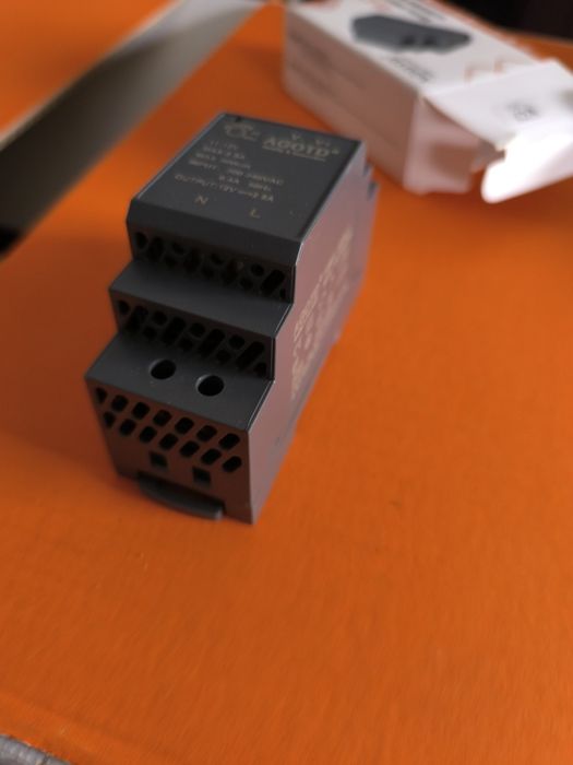 Power Supply446863827628861442