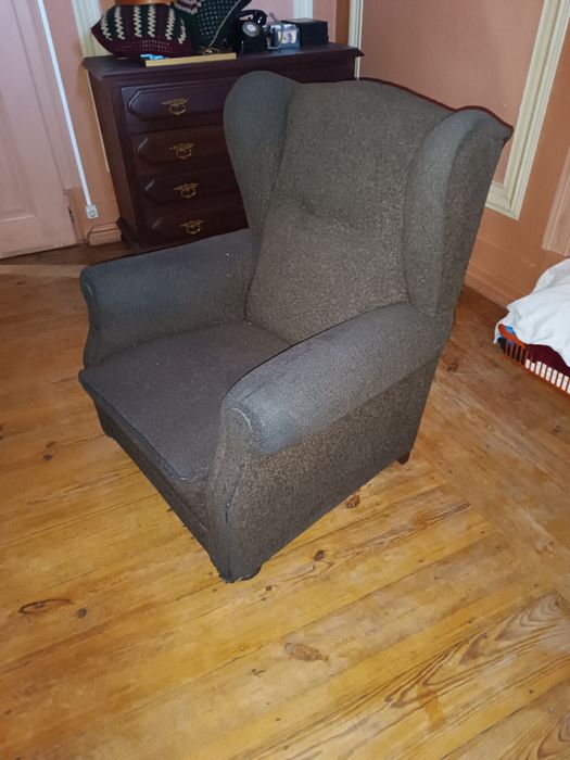 Sofá individual antigo