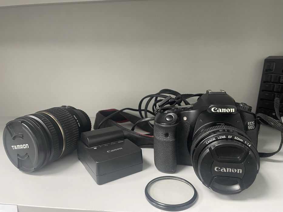 Фотоапарат Canon EOS 60D