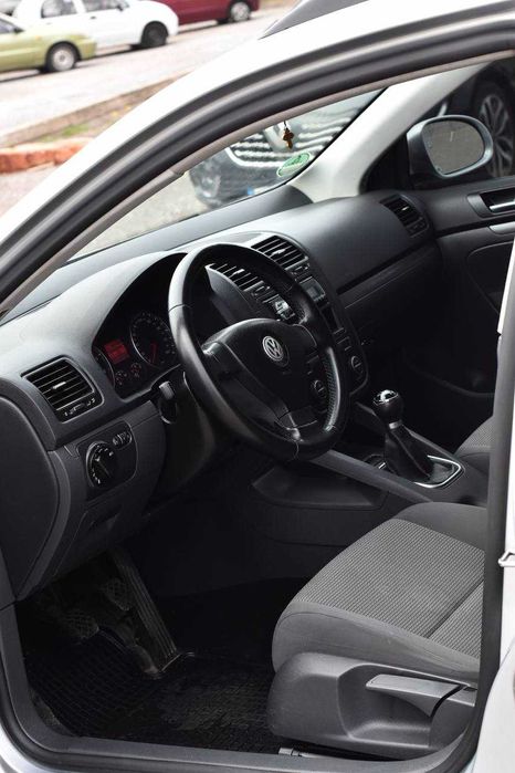 Volkswagen Golf 5 2008р. 1.6 бензин, обмін [Перший внесок від 20%]