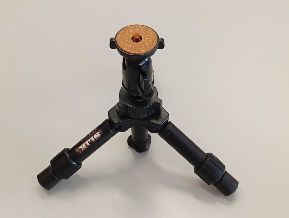Mini tripé Slik Mini-Pro III com cabeça de rótula