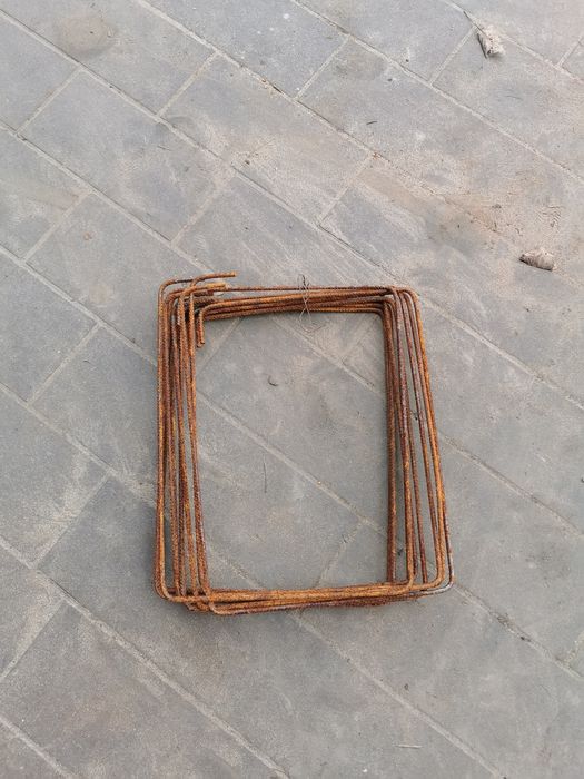 Strzemiona zbrojeniowe