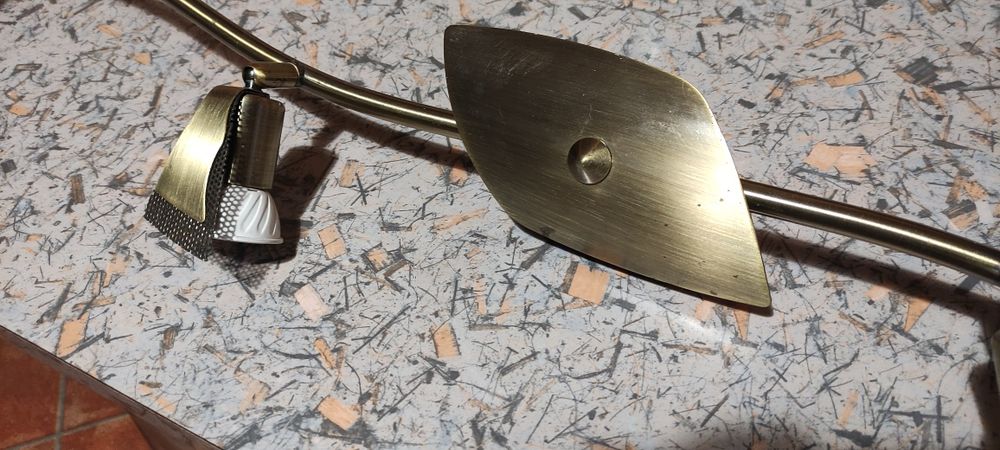 Lampa sufitowa halogen led