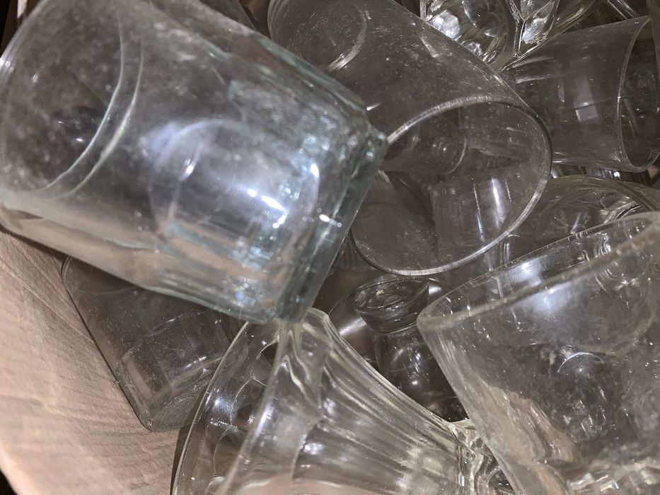 5 Rechaud , fiambreira ,3 sifões,100 copos antg(70anos )triturador