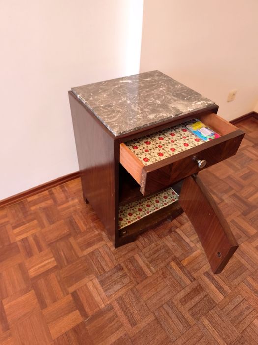 Mesa de cabeceira
