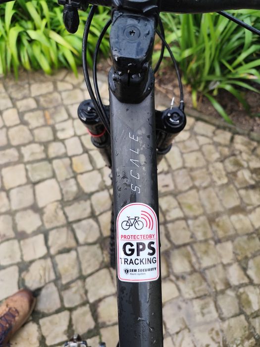 Bike BTT em excelente estado, revisões preventivas na Bikezone