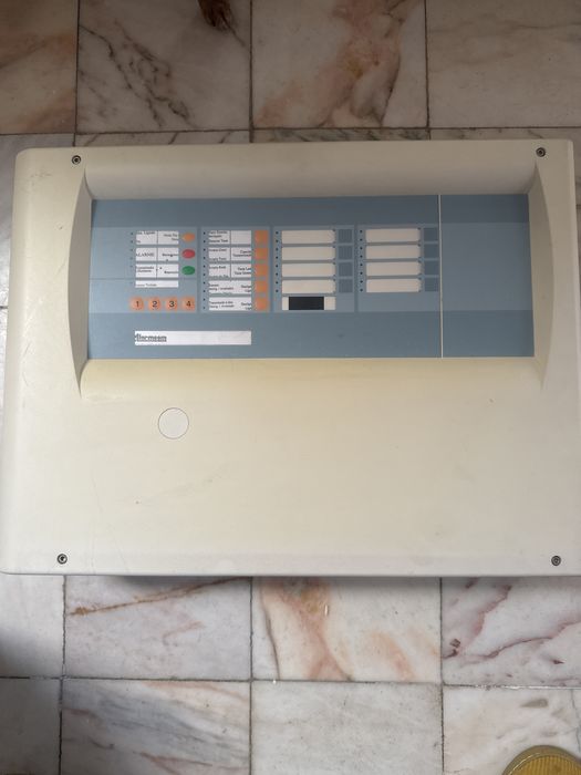 Detetores opticos endereçaveis Siemens OP720,e OP110, central FC1008