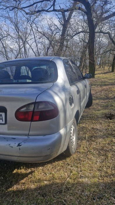 Продам ланос возможен обмен