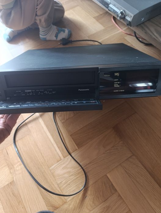 Magnetowid Panasonic NV-J35HQ