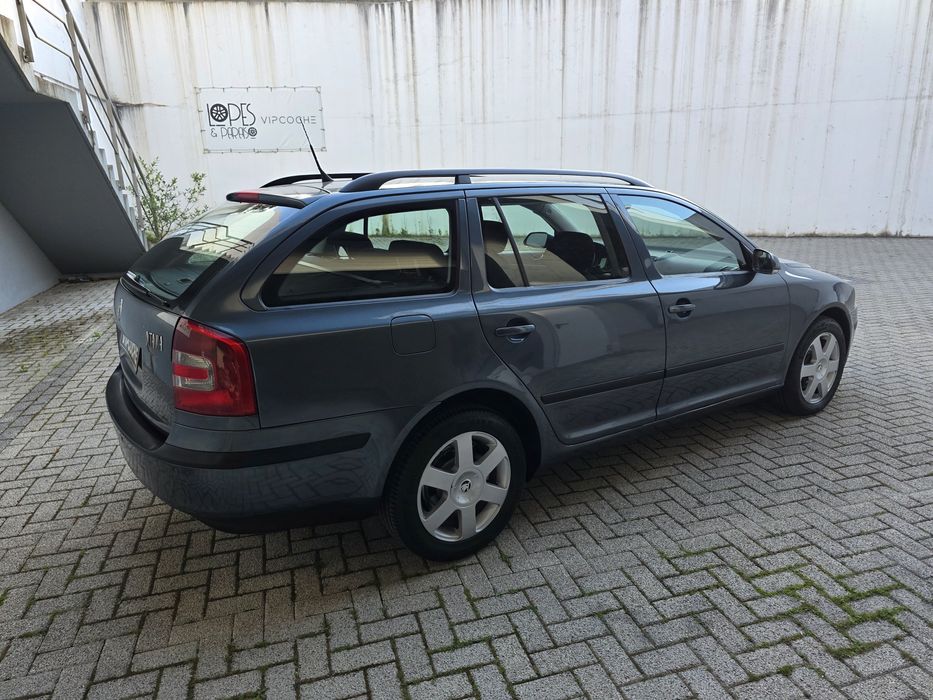 Carrinha SKODA Octavia Break SPORTLINE 1.9TDI 105CV  - Excepcional