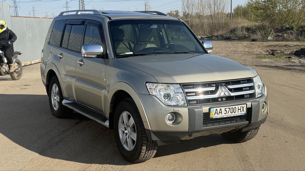 Mitsubishi Pajero Wagon 3.0