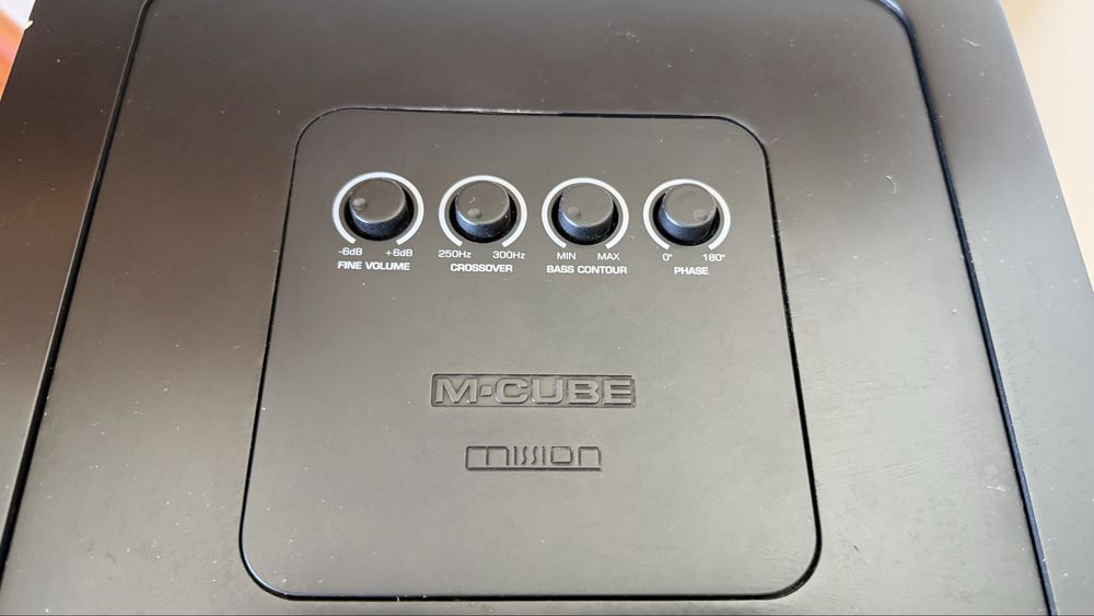 Sistema Home Cinema 5.1 Mission M-CUBE | Design e Qualidade Hi-Fi
