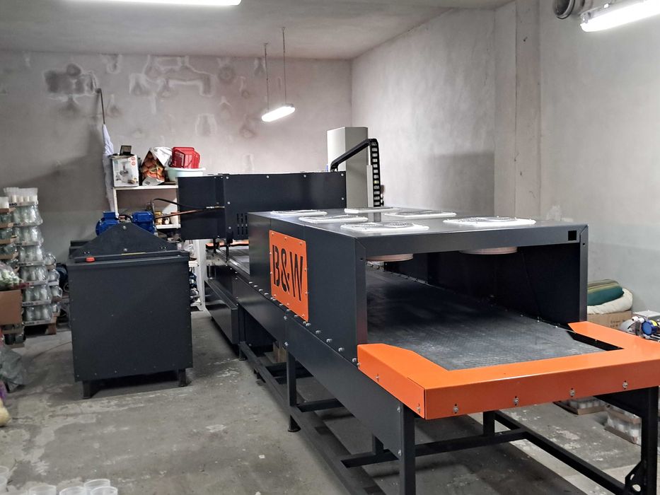 Automatyczny dozownik płynnej parafiny