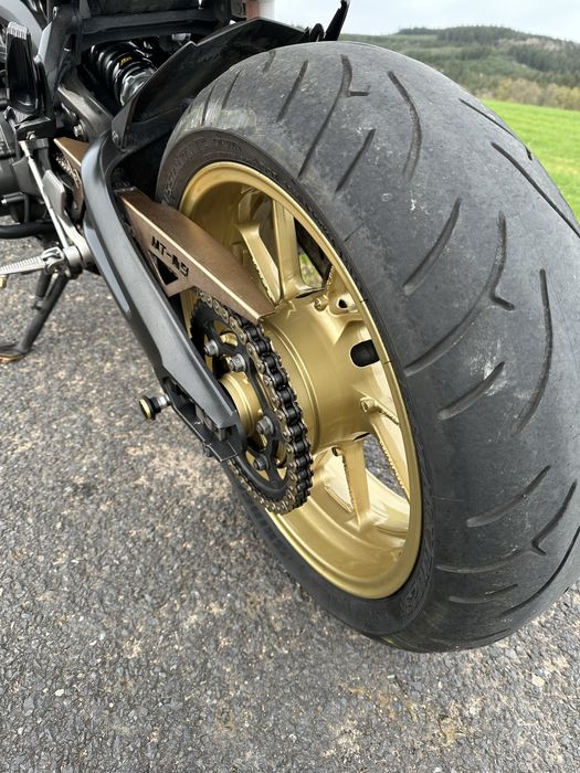 Yamaha MT-09 2017 – 61.000 km – Revisão feita + Extras
