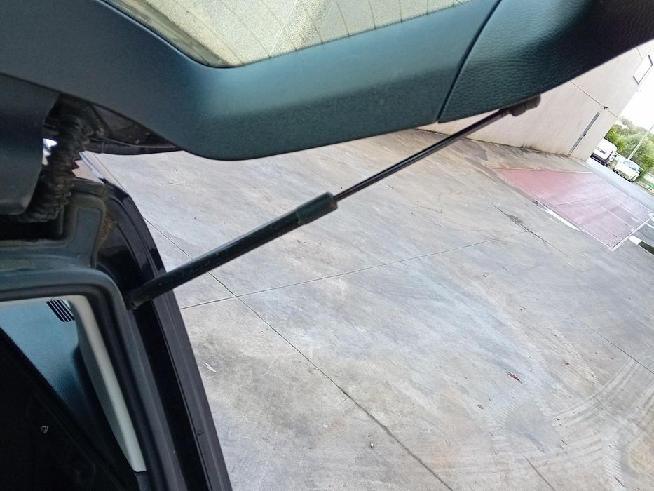 Amortecedor da mala VOLKSWAGEN Passat Variant (365)