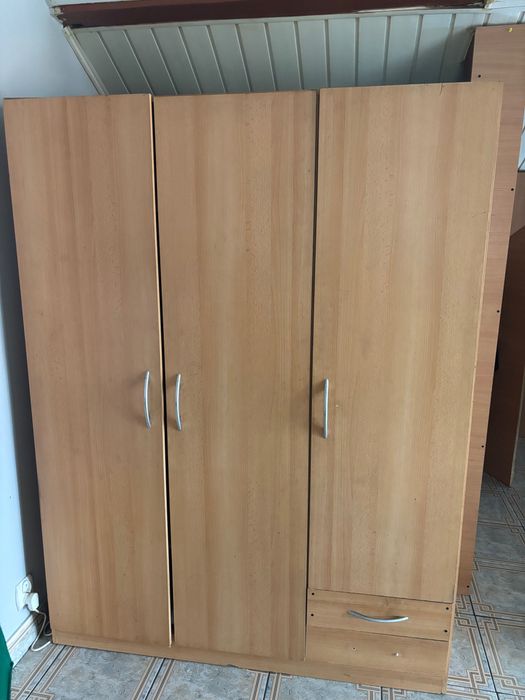 Oddam szafę za darmo