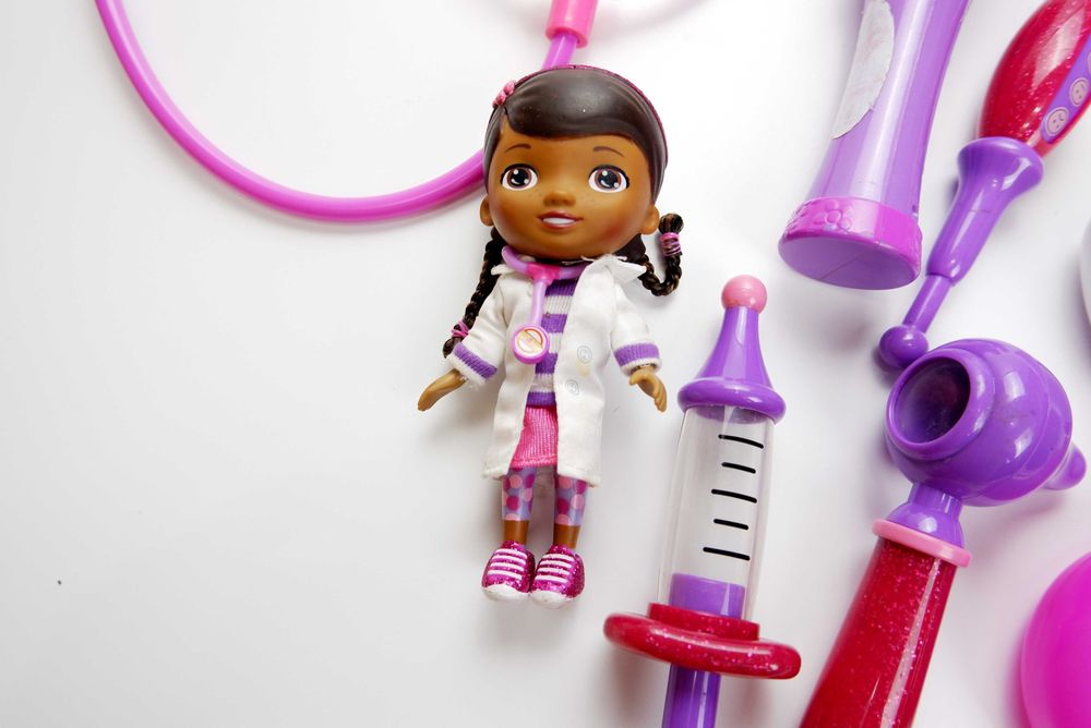 Набор Disney Just Play McStuffins доктор кукла  lol микрофон  клиника