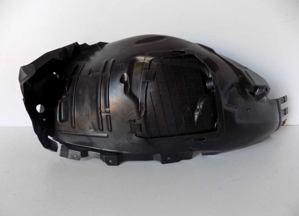 Передній підкрилок правий\лівий Mercedes w205 2014-2022
