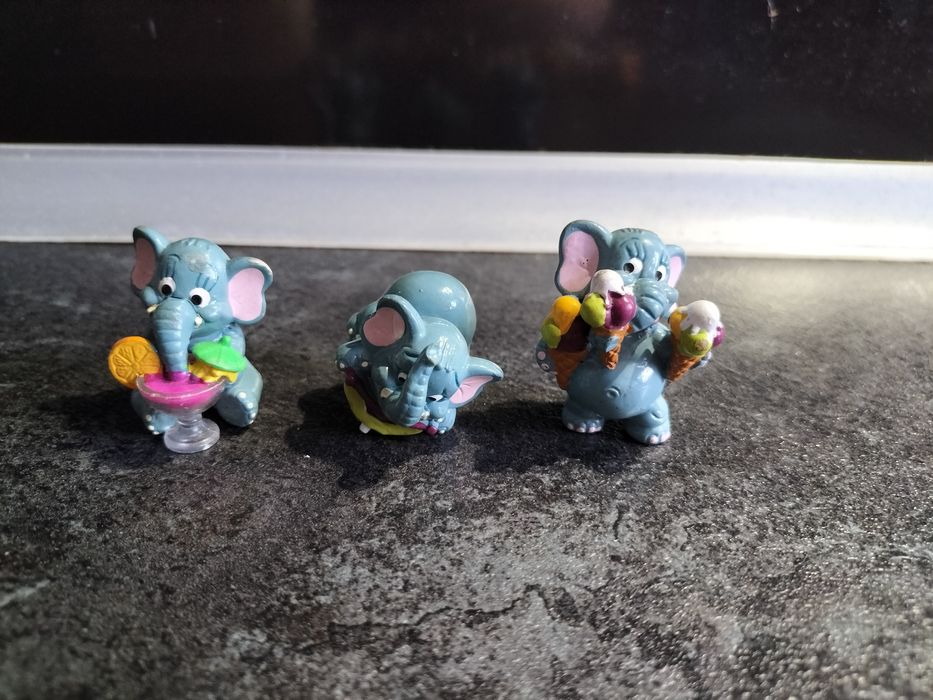 Figurki Kinder niespodzianka lata 90 kolekcjonerskie