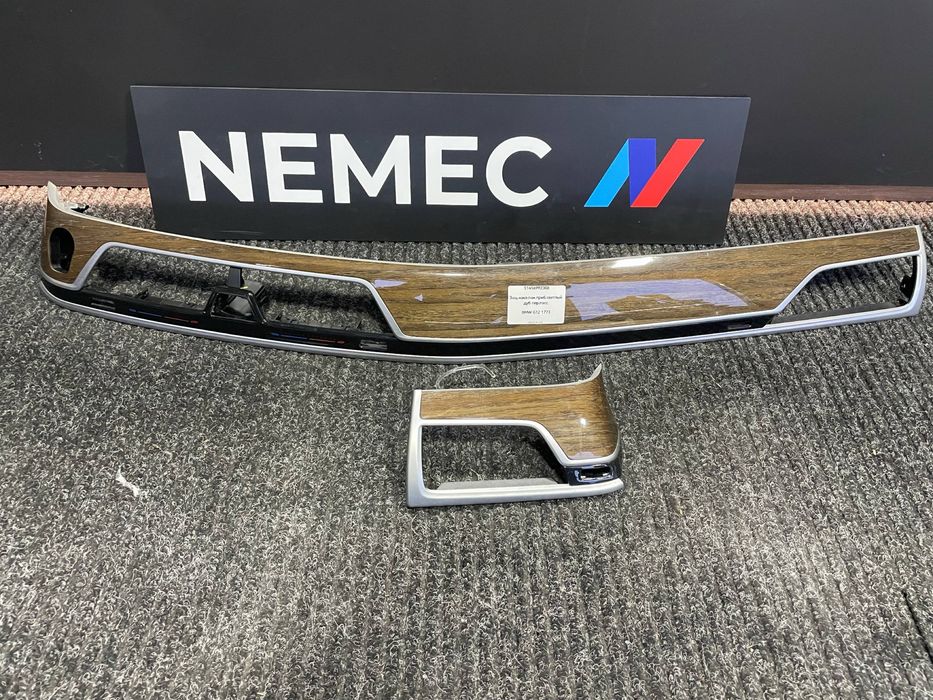 Декор салону накладка торпедо вставка BMW 7 G11 G12 розборка