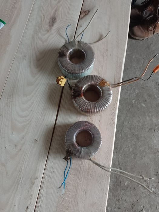 Transformator elektryczny