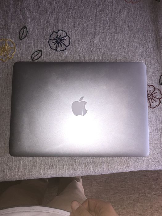 MacBook Air em ótimo estado