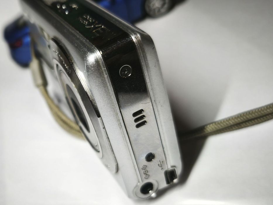 Фотоапарат Kodak EasyShare M320 (9.2 MP, CCD)