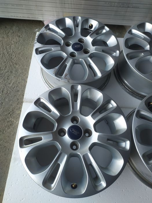 Диски 4 100 r15 et40 j6  Ford fiesta