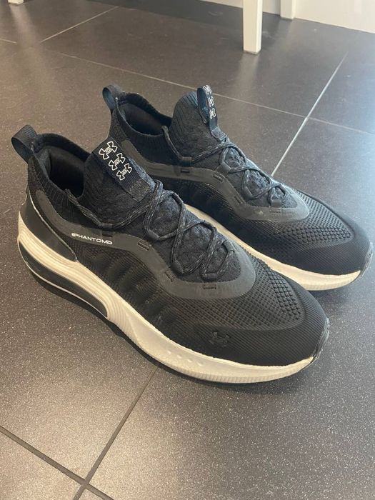 Under Armour Phantom
