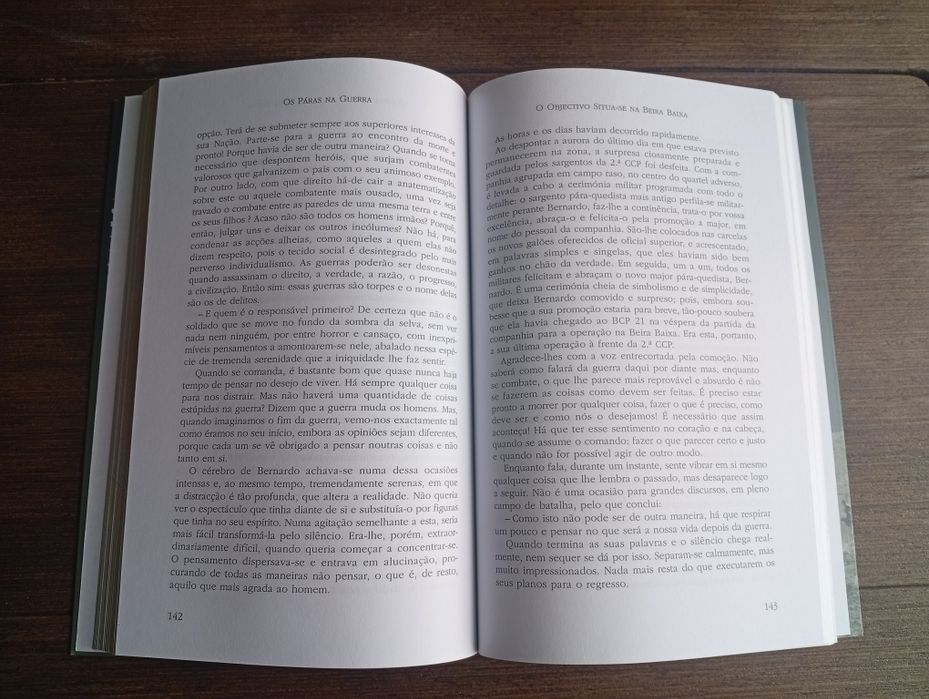 livro "Os Páras na Guerra"