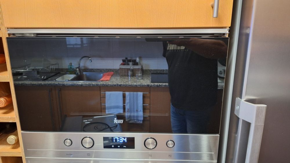 Microondas Teka em Inox