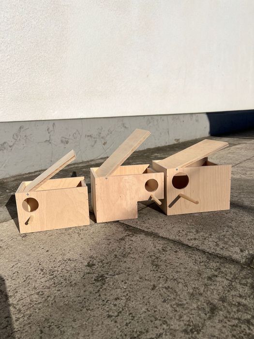 Transportówki budki lęgowe dla papug ptaków