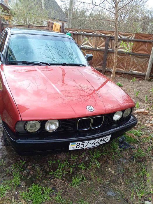 Продам BMW 525 срочно