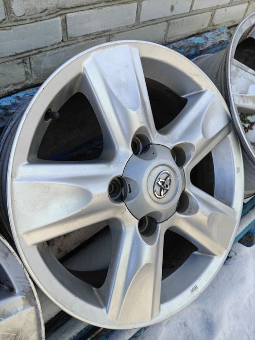 Оригінальні диски Тойота 200 Toyota land cruiser 200