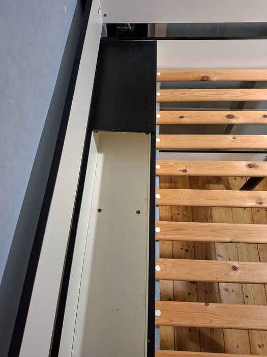 Cama Alta IKEA MÖRRUM - perfeita para aproveitamento de espaço