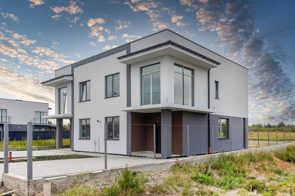 Продаж будинок/котедж 3км від Львова, с. Підрясне/Рясне-Руське