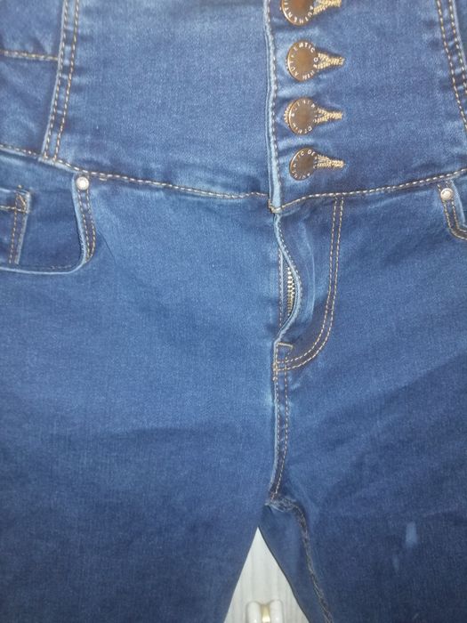 Jeansy new Look rozmiar 38