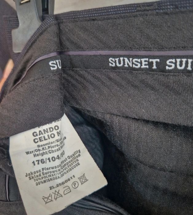 Garnitur granatowy r.M/L komplet męski sunset suits