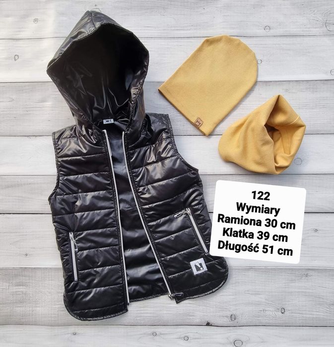 Kamizelka lekko ocieplona pikowana z kapturem wiosenna przejściowa