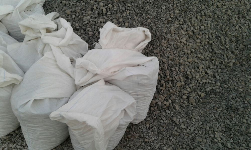 Пісок щебінь гравій мучка мішками